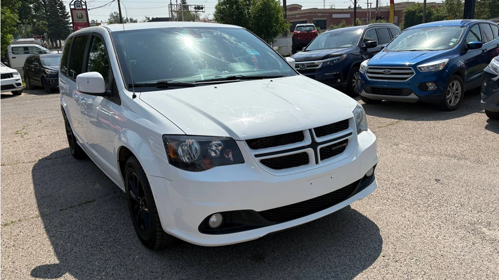 Used 2020 Dodge GRAND CARAVAN FWD 