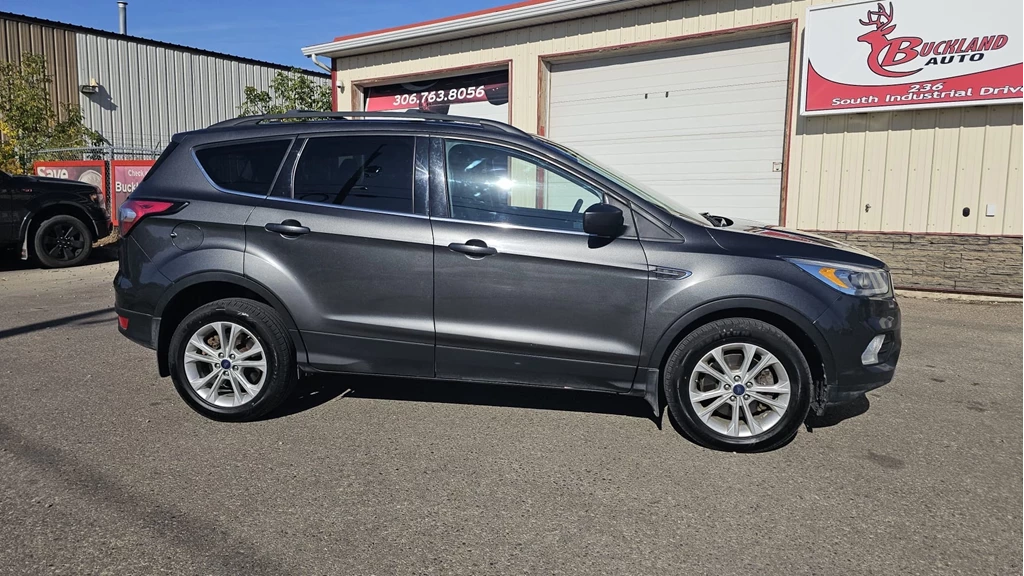 Used 2016 Ford ESCAPE GREY 