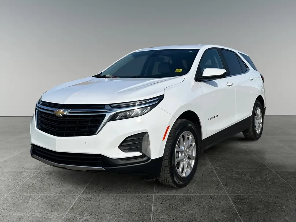 Used 2023 Chevrolet EQUINOX LT 