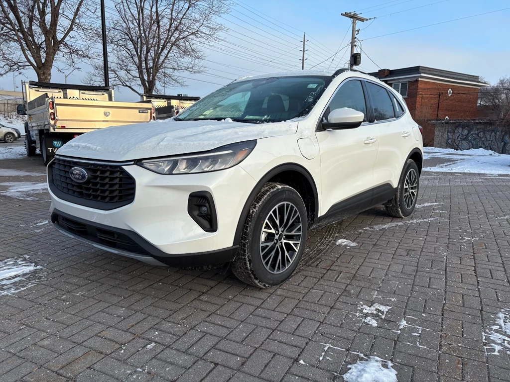 New 2025 Ford ESCAPE PHEV