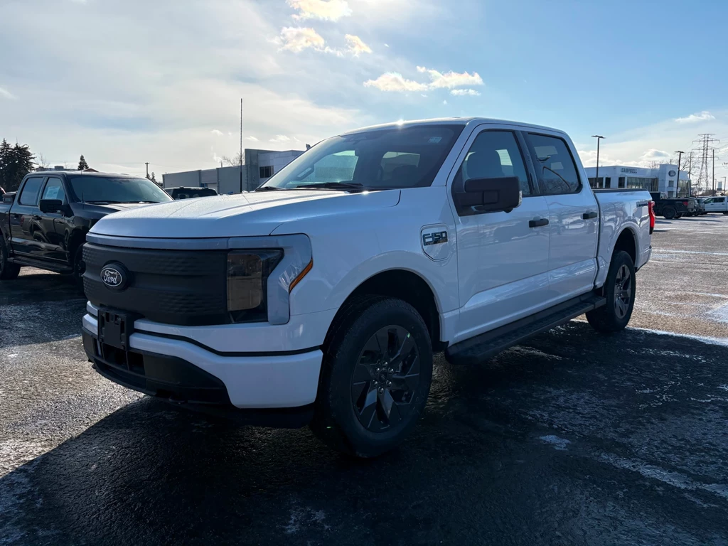 New 2024 Ford F-150 LIGHTNING XLT