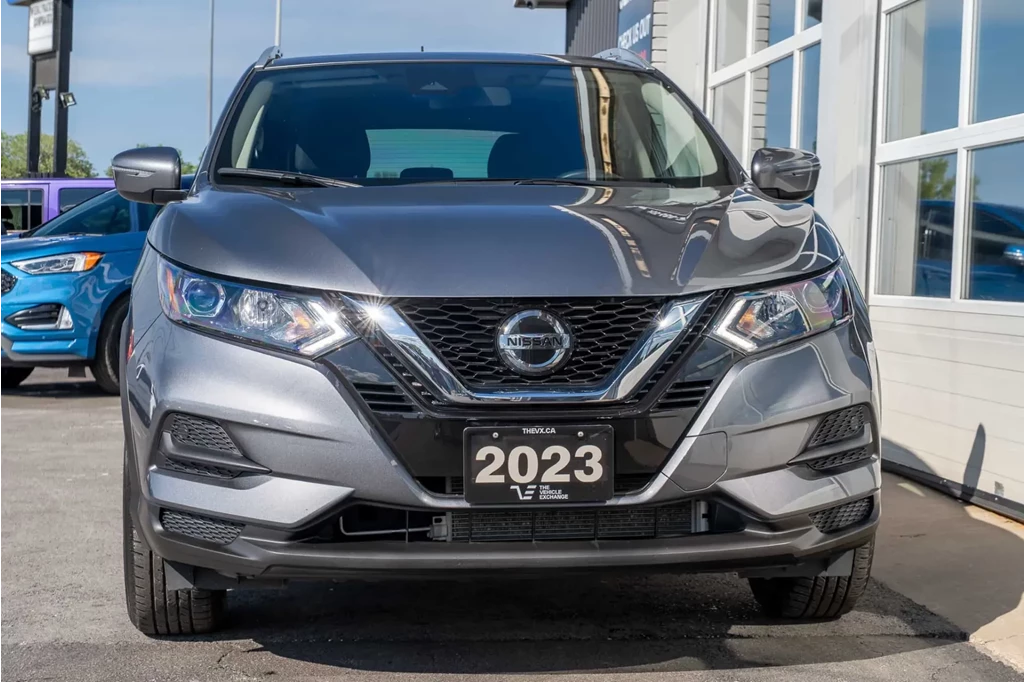 Used 2023 Nissan QASHQAI SV 