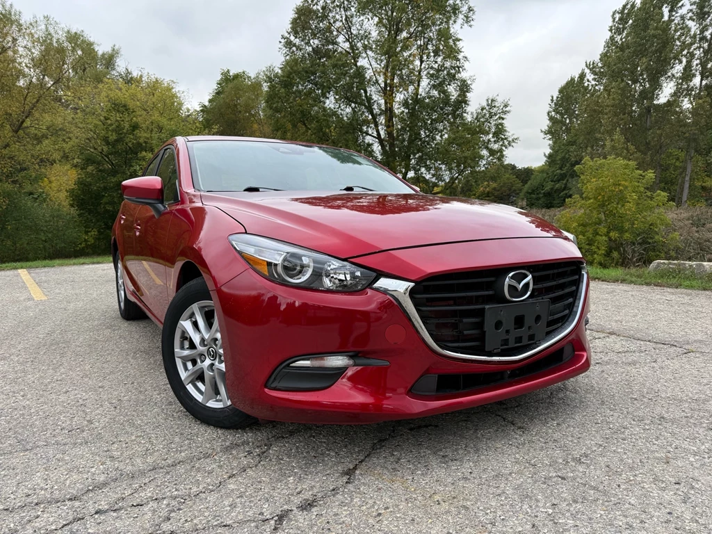 Used 2018 Mazda 3 SPORT FWD 