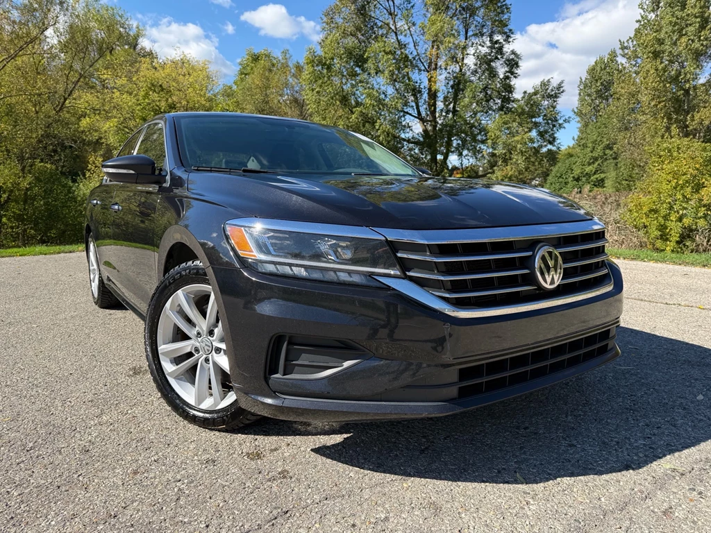 Used 2021 Volkswagen PASSAT FWD 