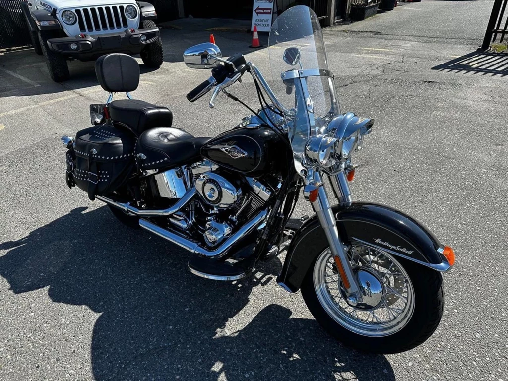 Used 2015 Harley-Davidson HERITAGE SOFTAIL CLASSIC 