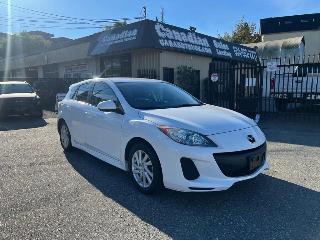 Used 2012 Mazda MAZDA3 GS-SKY