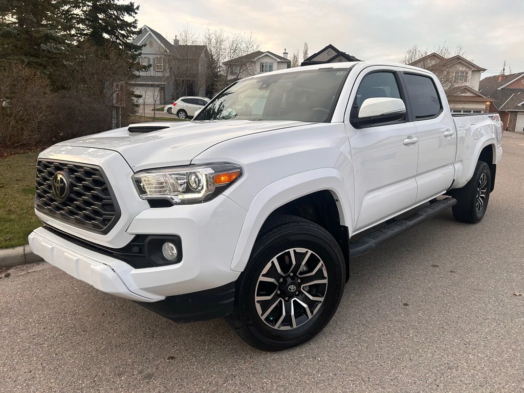 Used 2021 Toyota TACOMA 4X4 DOUBLE 