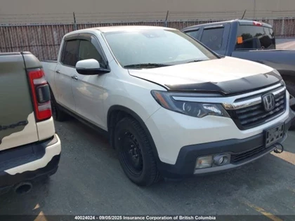Used 2017 Honda RIDGELINE 4WD CREW 
