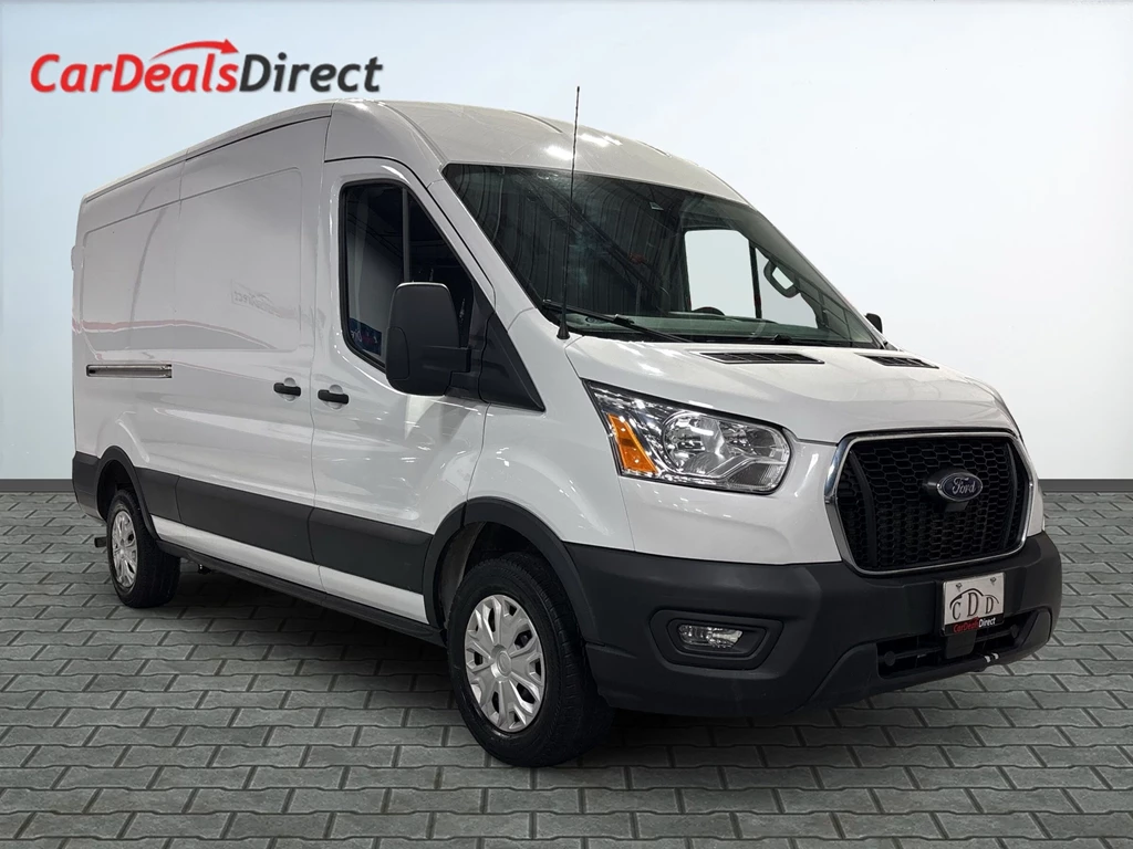 Used 2022 Ford TRANSIT T-250 130 MED RF 9070 GVWR/BACK UP CAM/... 