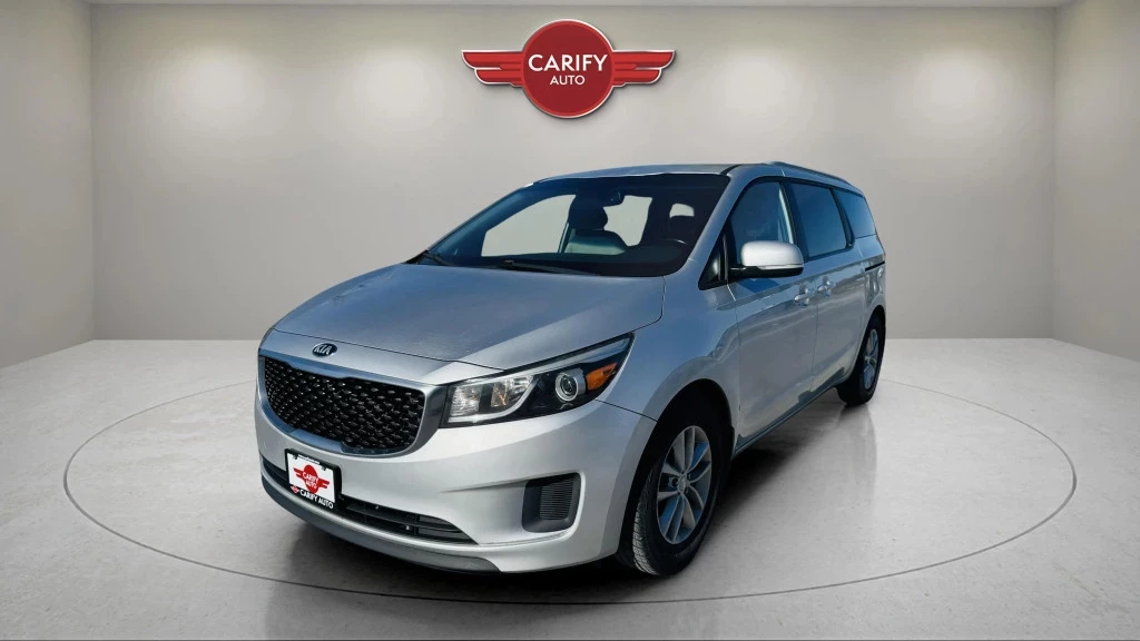 Used 2015 Kia SEDONA LX