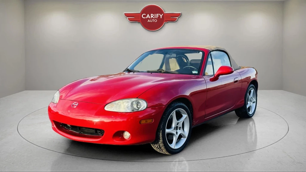 Used 2002 Mazda MX-5 MIATA Cloth 2dr Convertible Manual