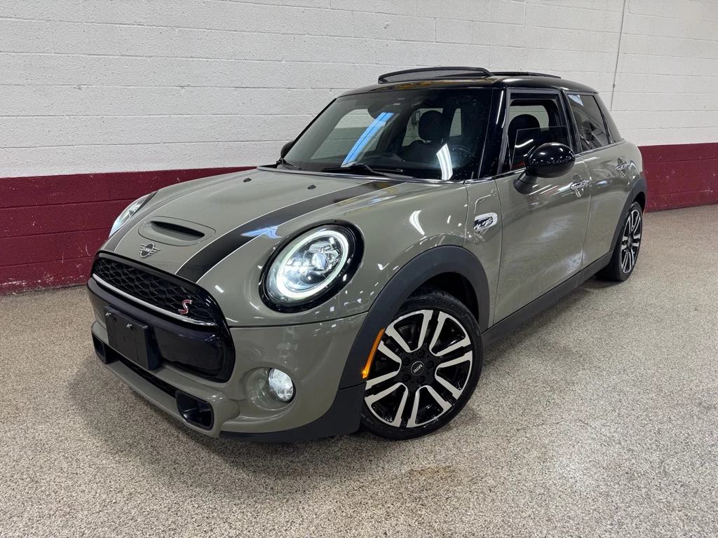 Used 2019 MINI 5 DOOR COOPER S|6 SPEED MANUAL - LED & XENON HE 