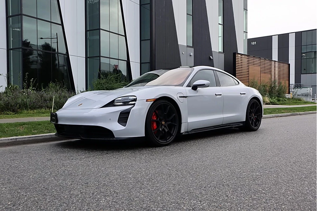 Used 2022 Porsche TAYCAN GTS 