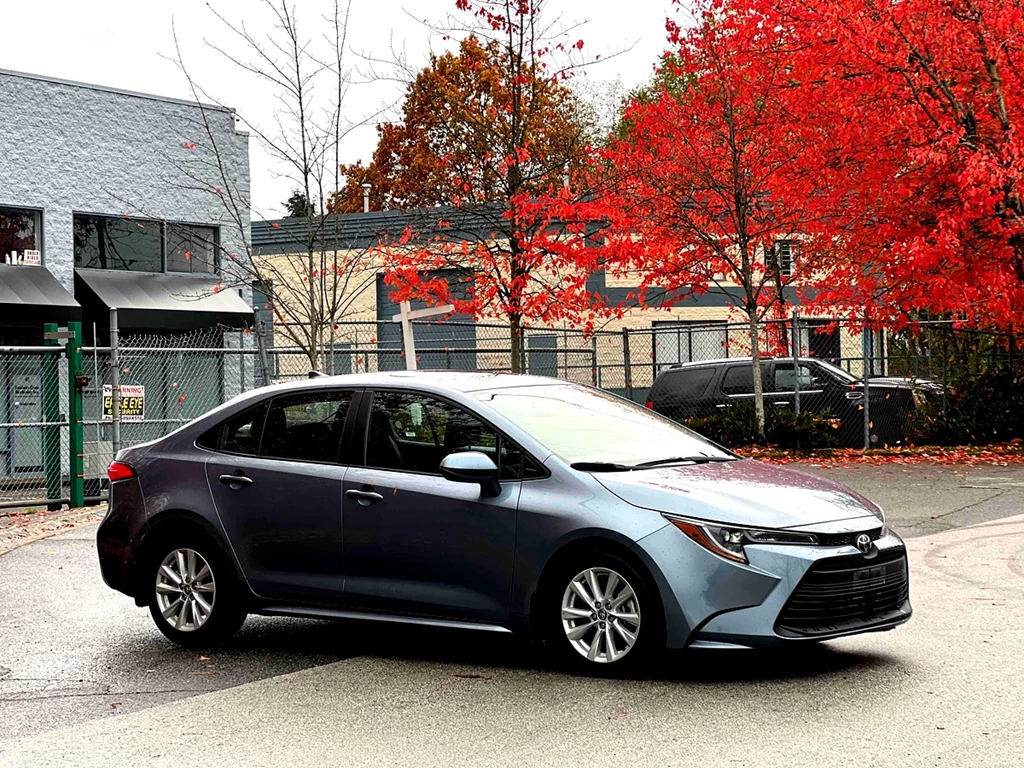 Used 2023 Toyota COROLLA LE 