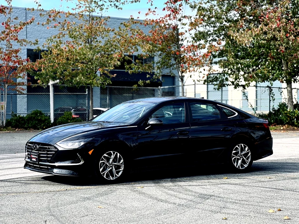 Used 2022 Hyundai SONATA SE 