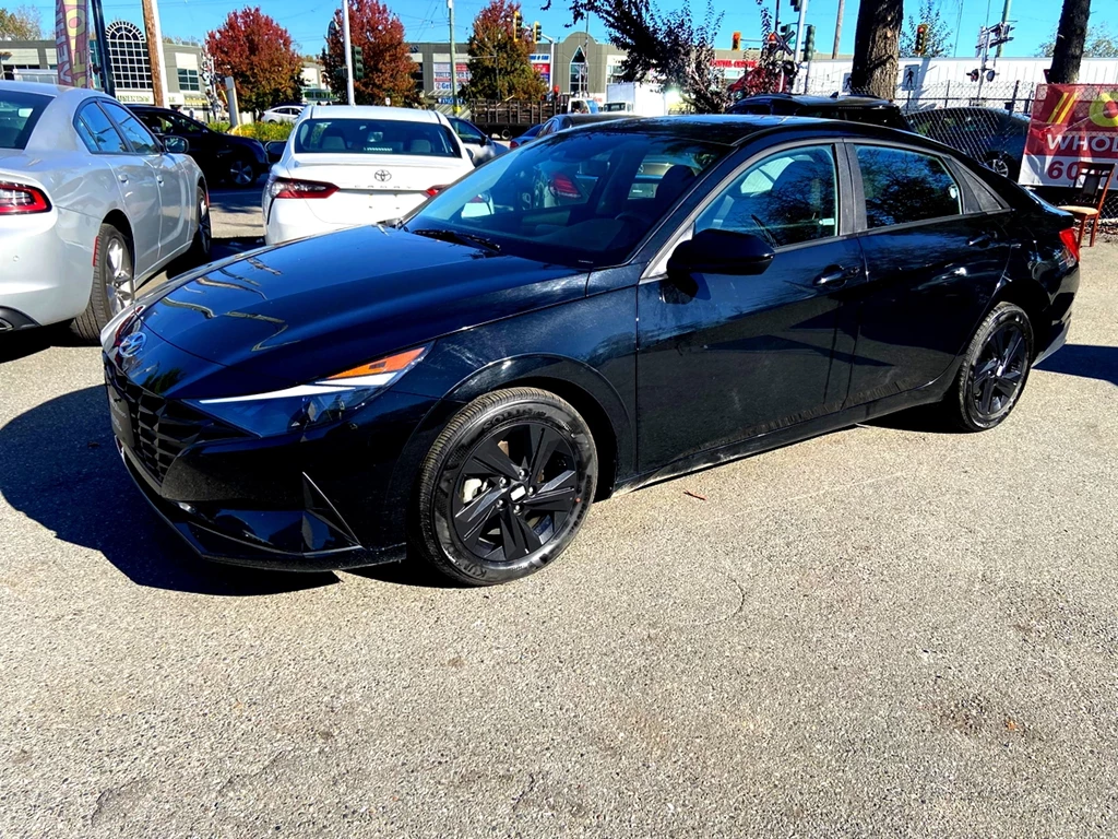 Used 2023 Hyundai ELANTRA 