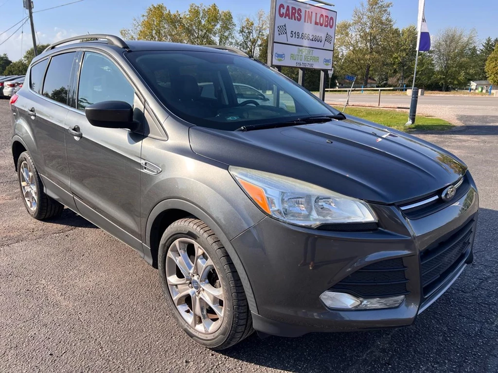 Used 2015 Ford ESCAPE SE