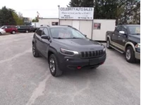 Used 2019 Jeep CHEROKEE 