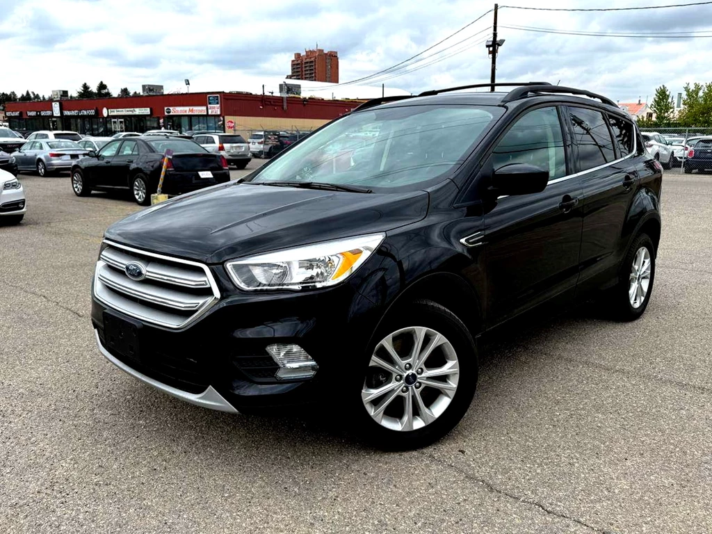 Used 2018 Ford ESCAPE SE 