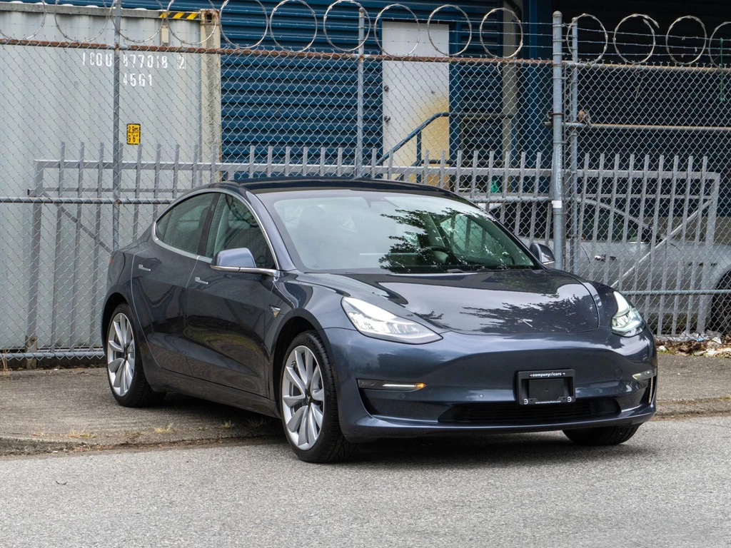 Used 2019 Tesla MODEL 3 LONG RANGE AWD : LOCAL BC VEHICLE LONG RANGE AWD : LOCAL BC VEHICLE
