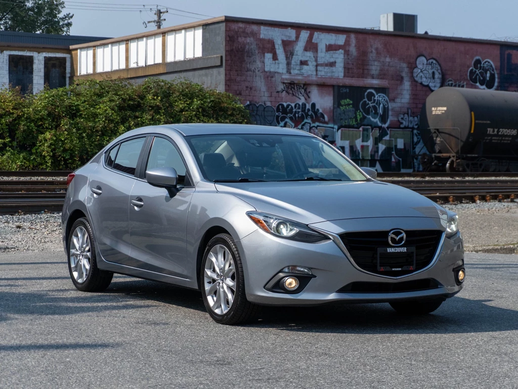 Used 2014 Mazda 3 GT LOCAL BC VEHICLE CLEAN TITLE GT LOCAL BC VEHICLE CLEAN TITLE