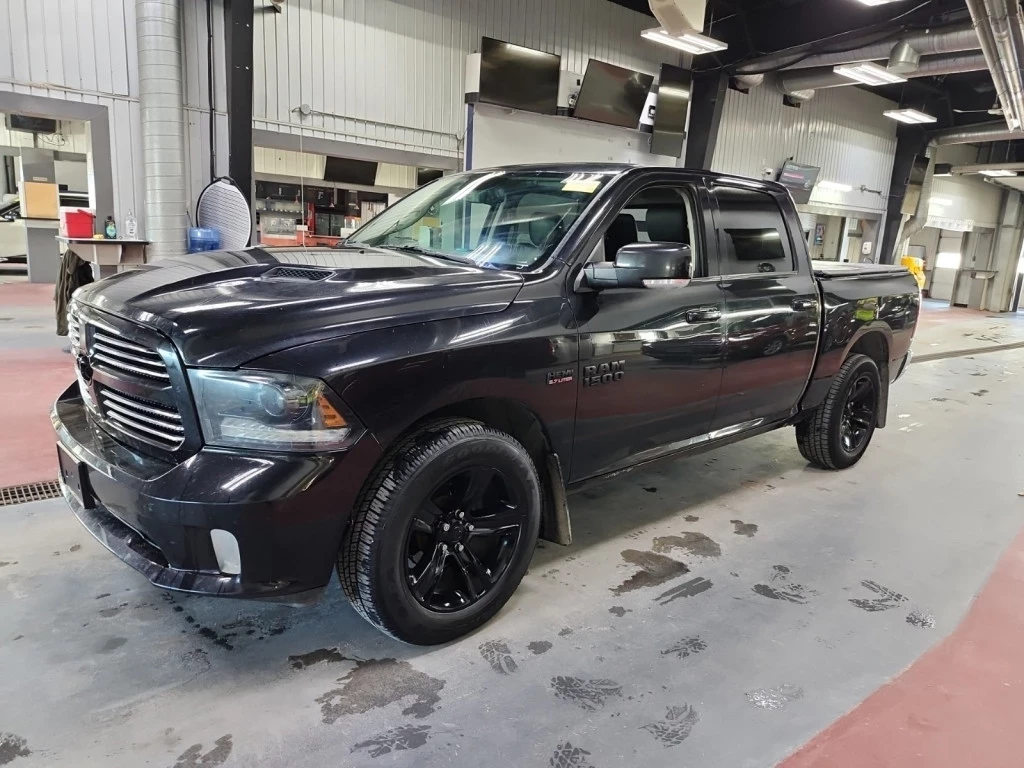 Used 2015 RAM 1500 SPORT,CREW CAB,4X4,REMOTE START,BACK UP CAMERA,LOADED