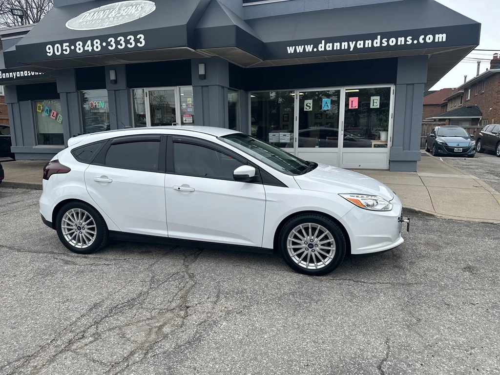 Used 2017 Ford FOCUS ELECTRIC FWD 