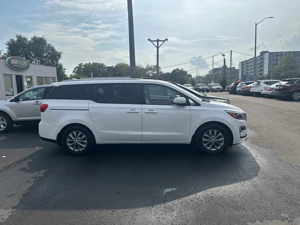 Used 2020 Kia SEDONA FWD 