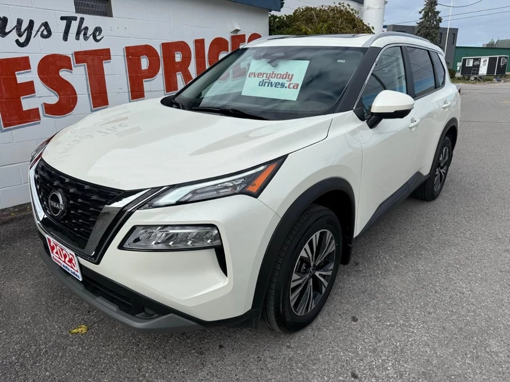 Used 2023 Nissan ROGUE SV Moonroof