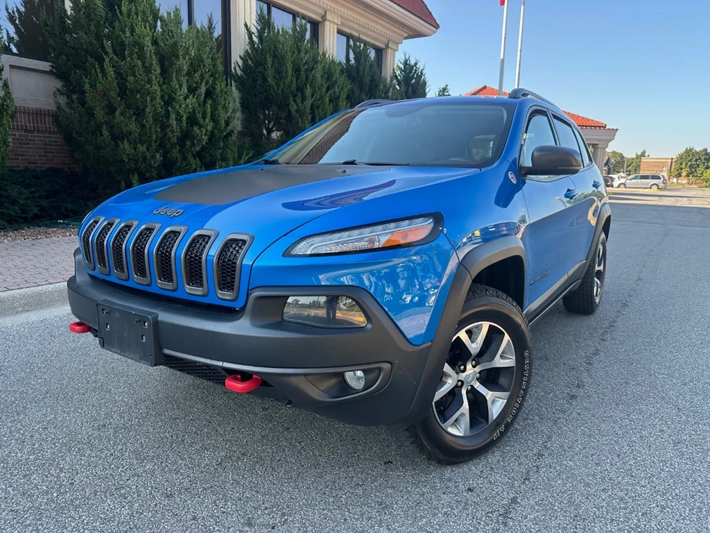 Used 2017 Jeep CHEROKEE 