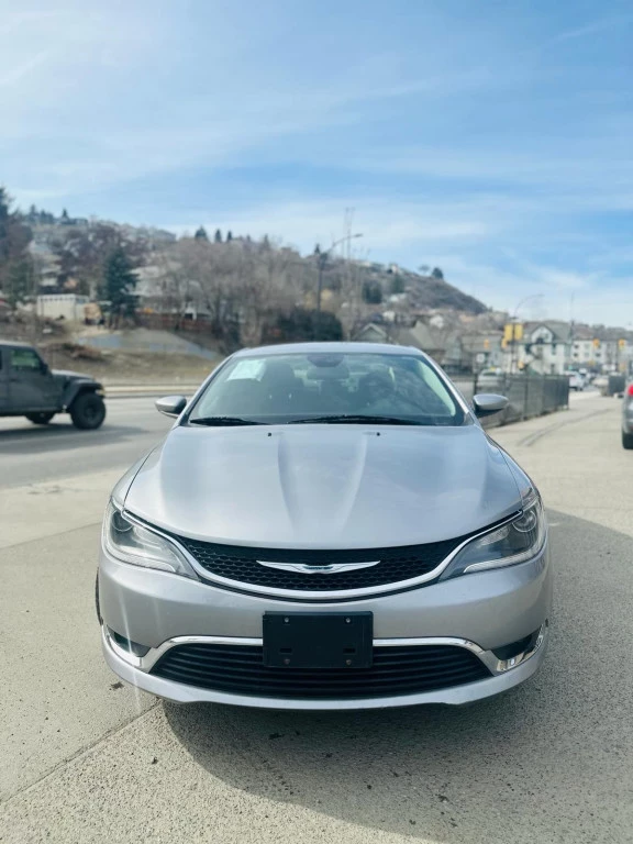 Used 2015 Chrysler 200 4DR SDN LIMITED FWD 