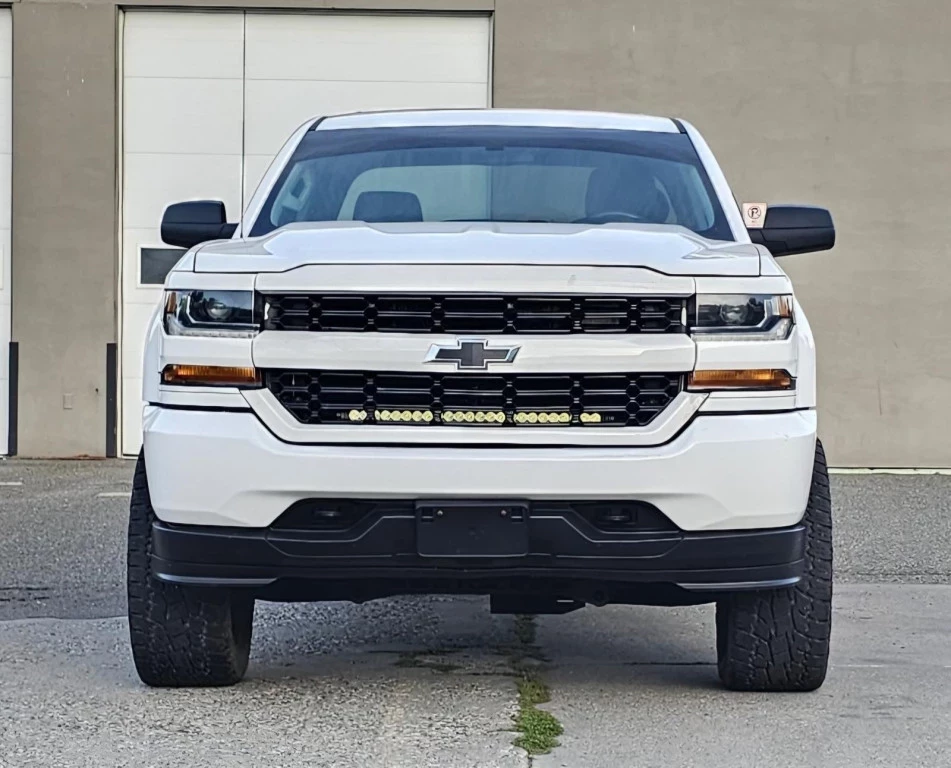 Used 2018 Chevrolet SILVERADO 1500 4WD CREW CAB 143.5 CUSTOM 