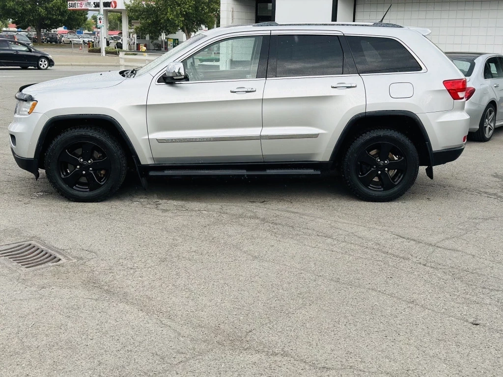 Used 2011 Jeep GRAND CHEROKEE 4WD 4DR LIMITED 