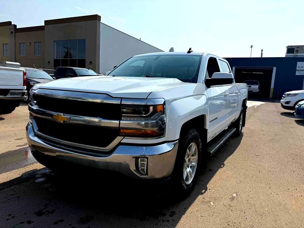 Used 2016 Chevrolet SILVERADO 1500 LT 143.5 