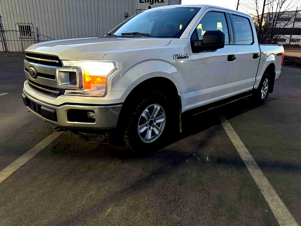Used 2020 Ford F-150 XLT SUPER CREW 4X4 CREW CAB, CLEAN CARFAX, R 