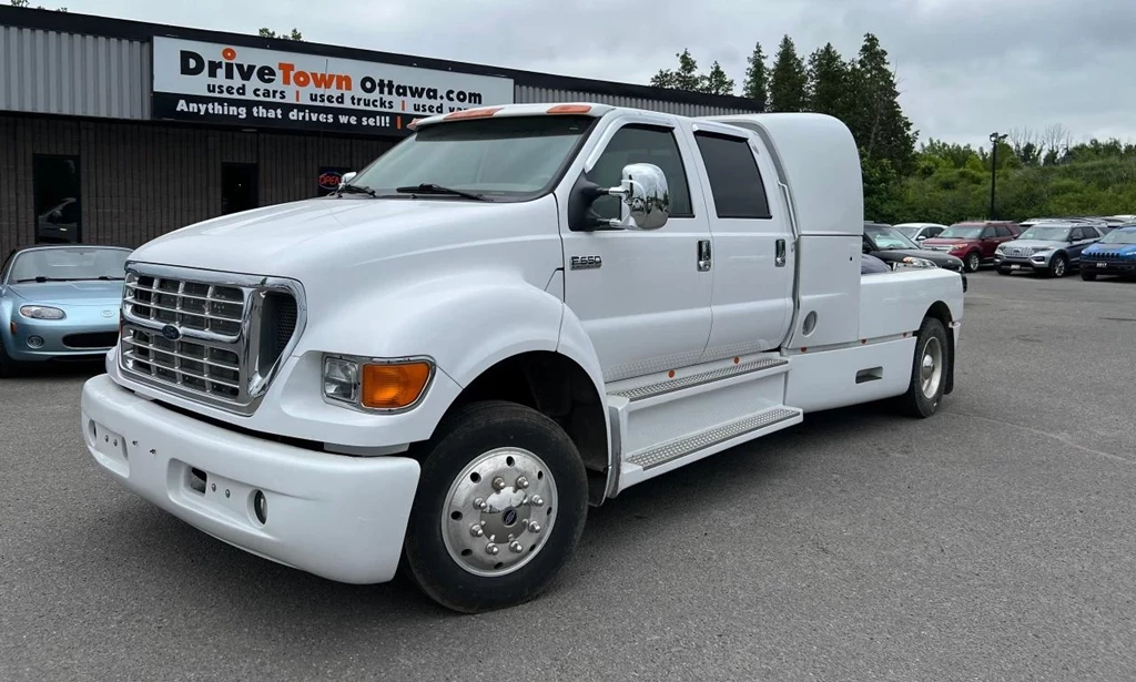 Used 2003 Ford F-650 XLT