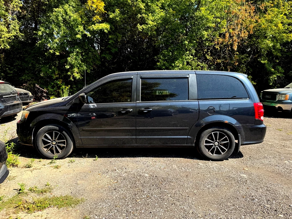 Used 2014 Dodge GRAND CARAVAN SE | AS-IS SALE | HEATED SID 