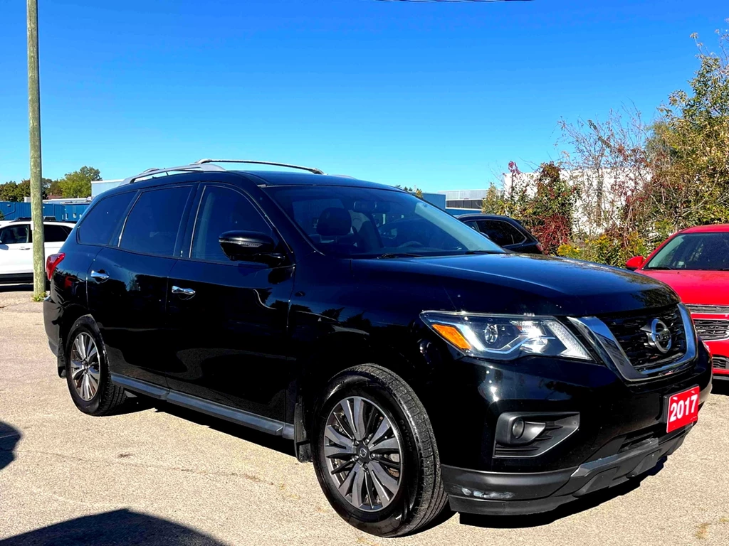 Used 2017 Nissan PATHFINDER SL 4WD PLATINUM | 7 PASSENGER | NAVIG 