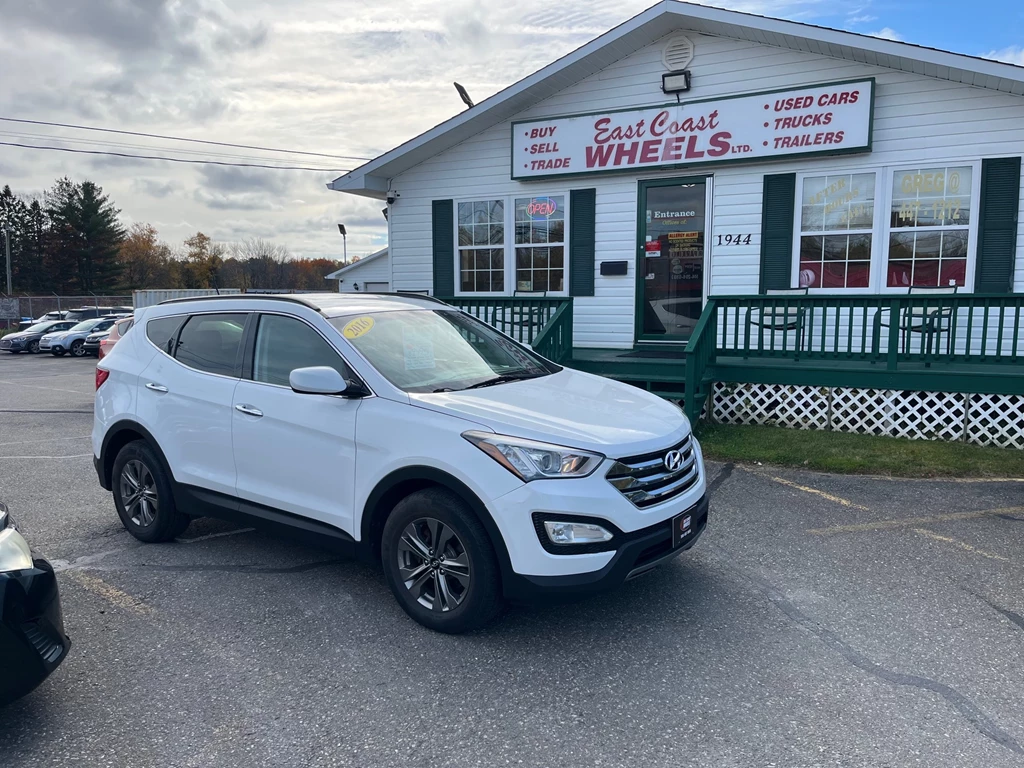 Used 2016 Hyundai SANTA FE **INSPECTED UNTIL NOVEMBER 2027 