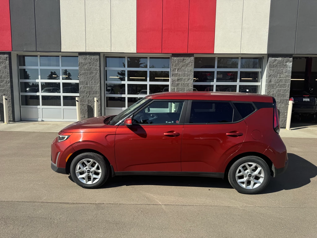 Used 2023 Kia SOUL EX 