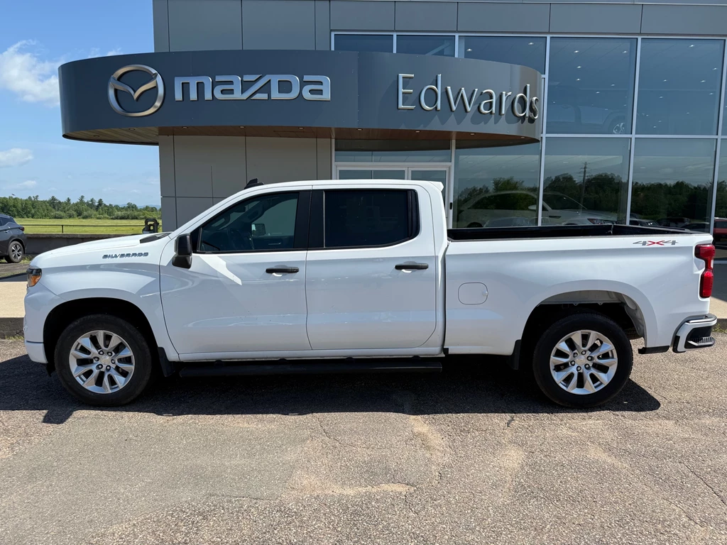 Used 2022 Chevrolet SILVERADO 1500 Custom