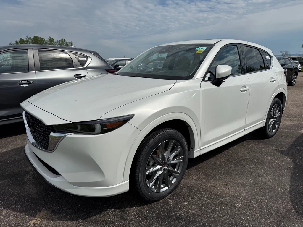 New 2025 Mazda CX-5 GT