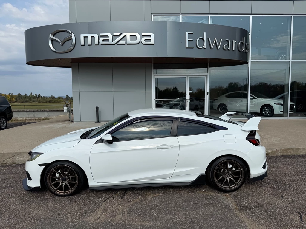 Used 2017 Honda CIVIC LX