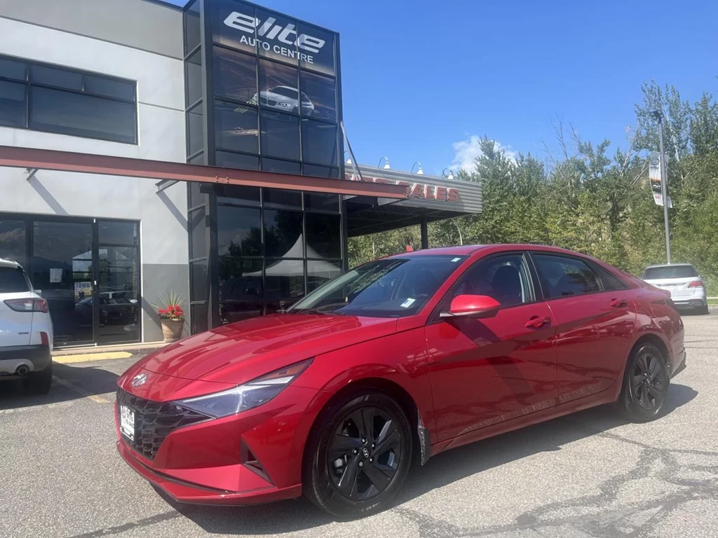 Used 2021 Hyundai ELANTRA PREFERRED IVT W/SUN & TECH PACKAGE IN K... 