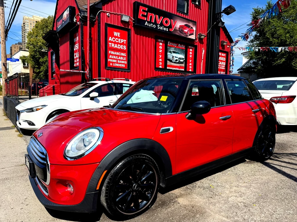 Used 2015 MINI COOPER HARDTOP 5-DOOR 