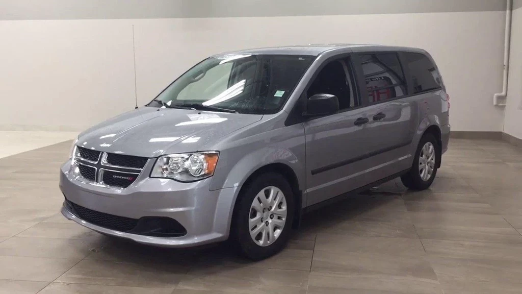 Used 2014 Dodge GRAND CARAVAN SE/ ONE OWNER / NO ACCIDENT / WELL MAINTAINED /