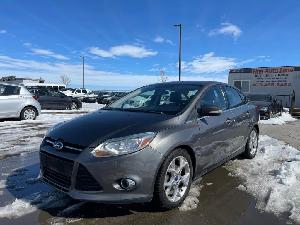 Used 2012 Ford FOCUS SEL :: LOW MILEAGE 