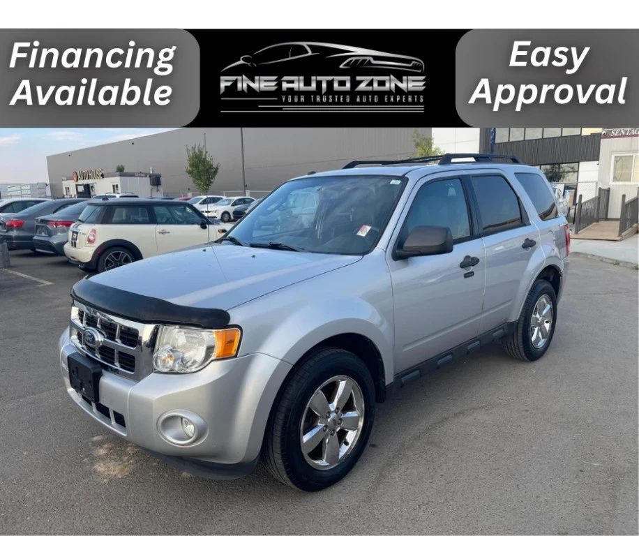 Used 2011 Ford ESCAPE XLT AWD V6 :: LOW MILEAGE 