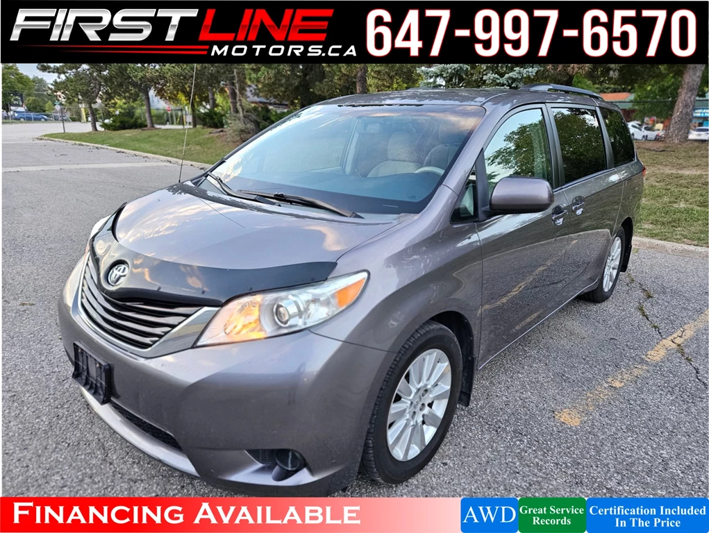 Used 2014 Toyota SIENNA AWD 