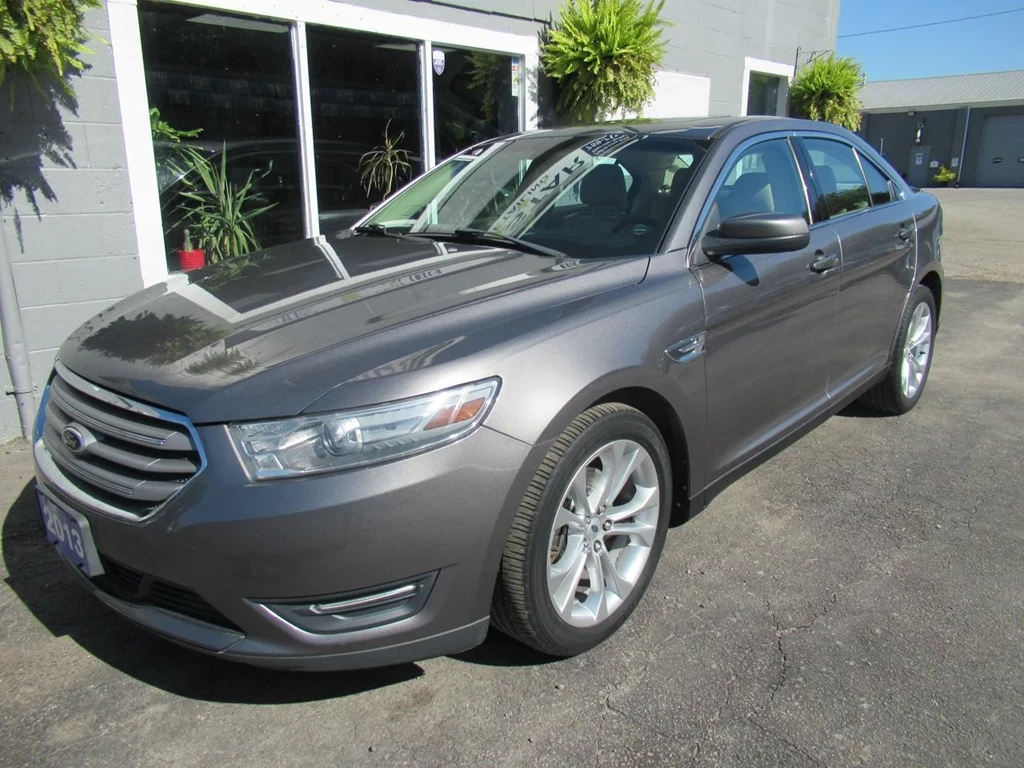 Used 2013 Ford TAURUS SEL